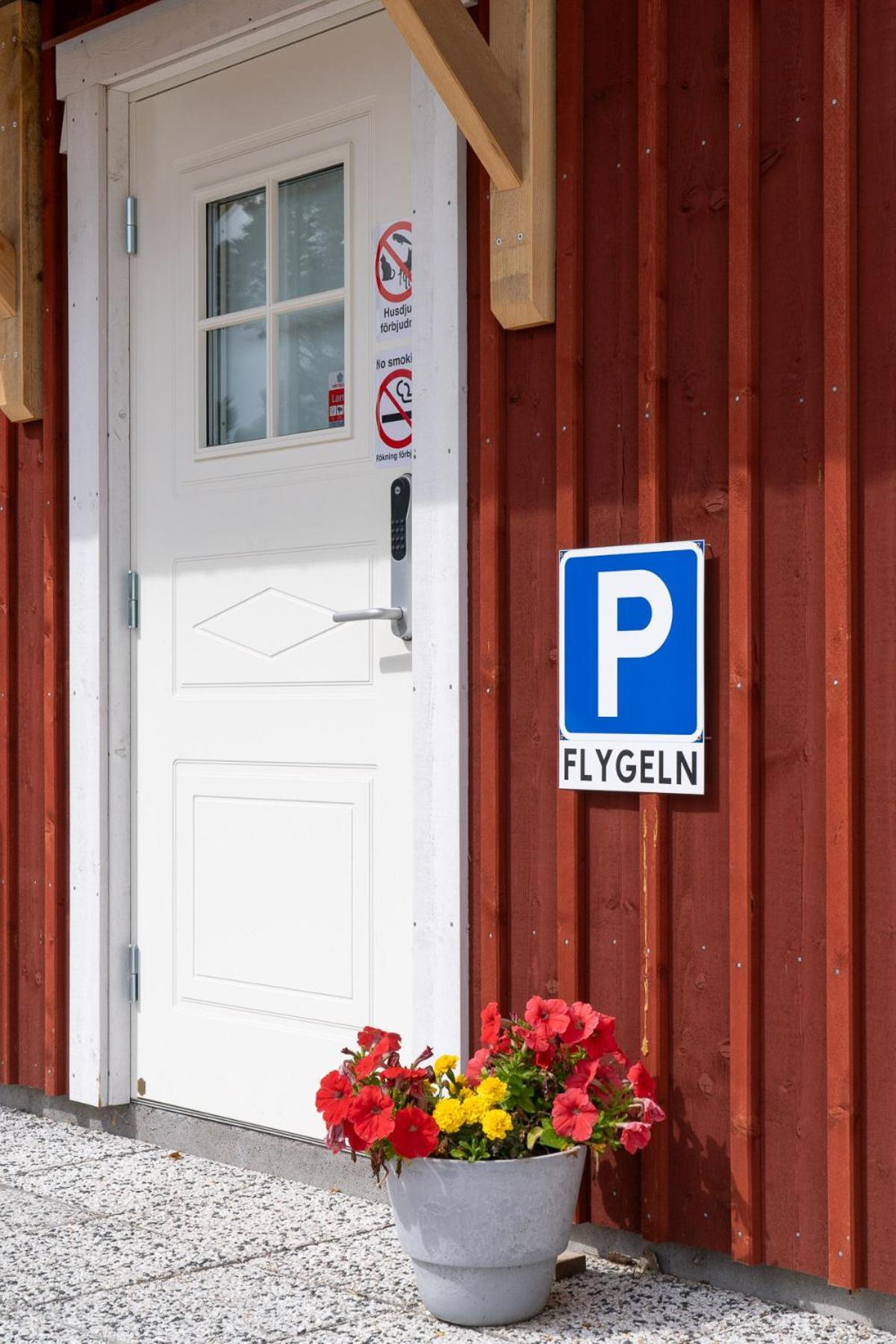 Apartmán Flygeln Leksand Exteriér fotografie